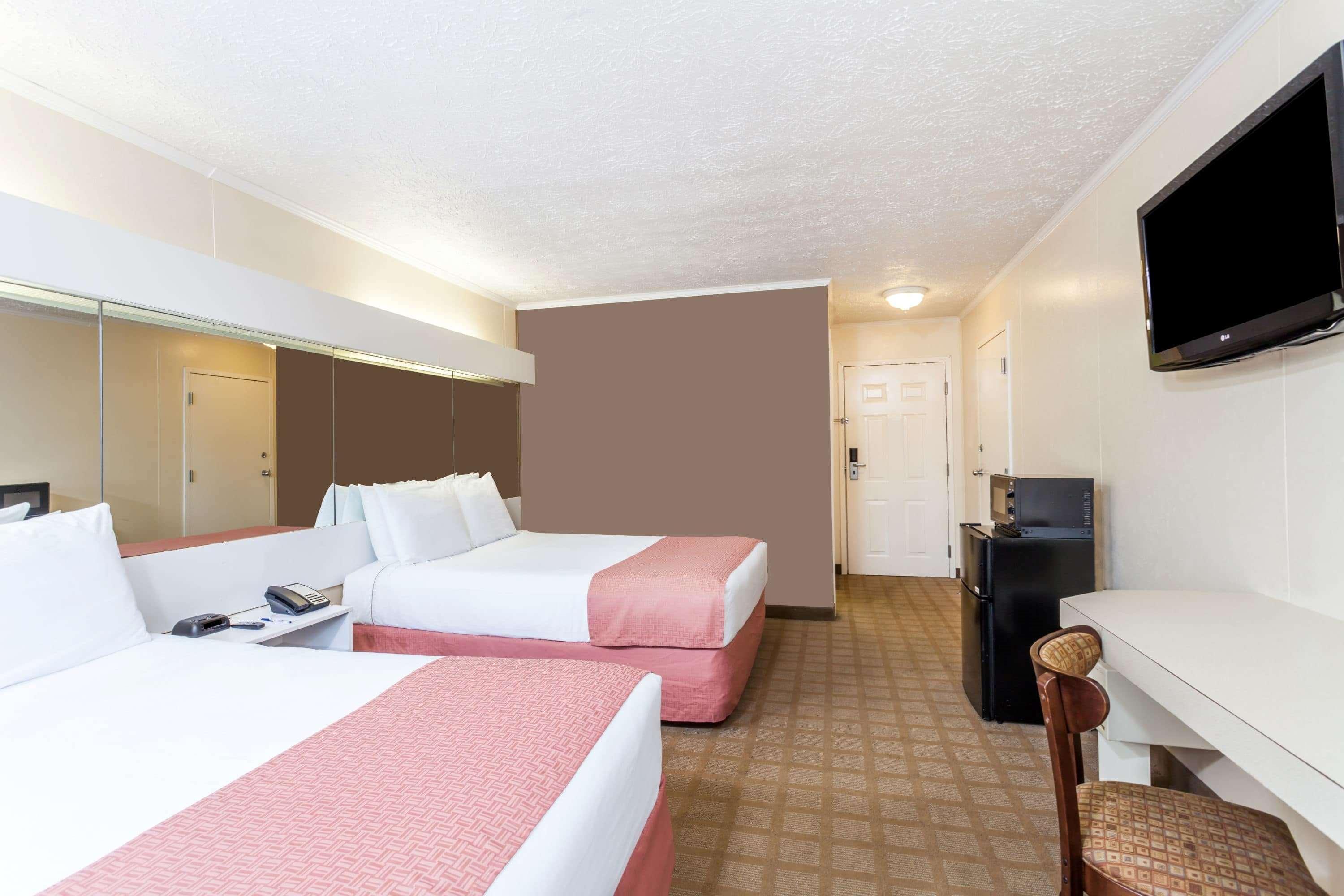 Microtel Inn By Wyndham Уилсон Экстерьер фото